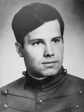 McCrum, Lynn Maynard, Jr.